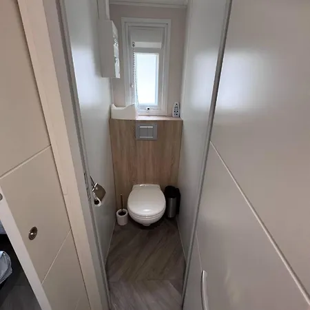 Mobile 44 Bois Dormant مكان تخييم سان جان دي مونت