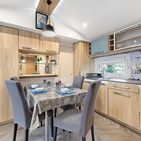 Mobile 44 Bois Dormant * Saint-Jean-de-Monts