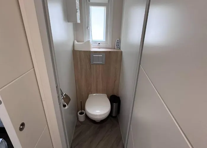 Mobile 44 Bois Dormant مكان تخييم سان جان دي مونت